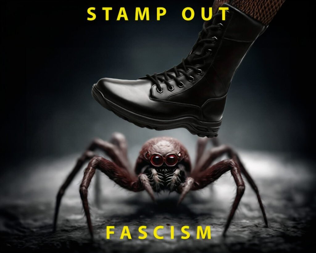 Zwarte laars boven een spinachtig wezen met de woorden “Stamp out fascism”, als oproep om fascisme te bestrijden.