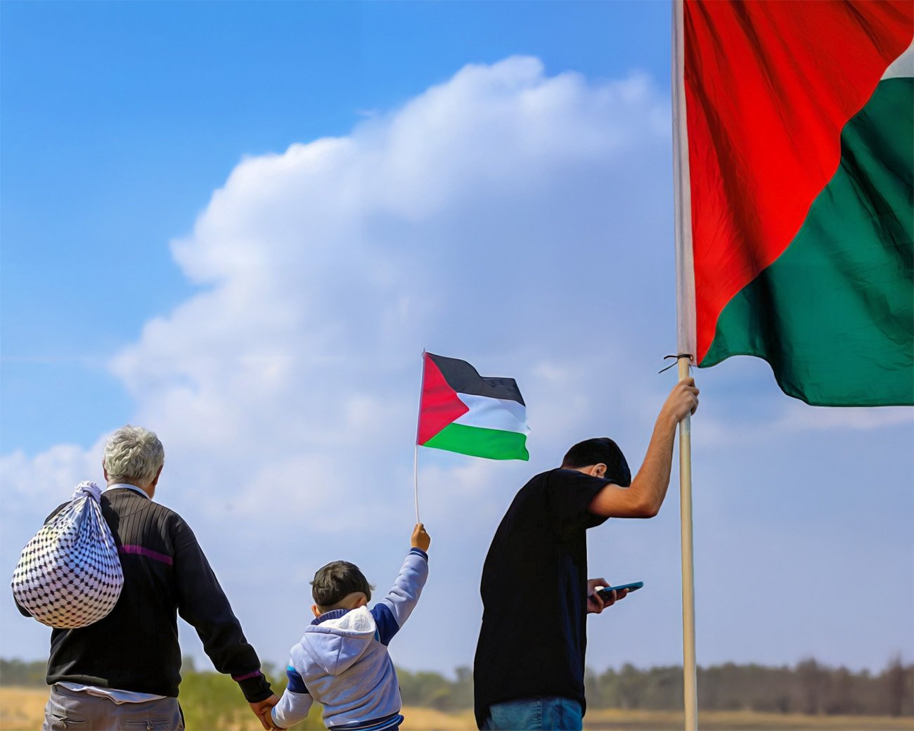 Een familie met Palestijnse vlaggen, een kind dat een kleinere vlag omhoog houdt, en een heldere blauwe lucht die hoop en vastberadenheid uitstraalt.