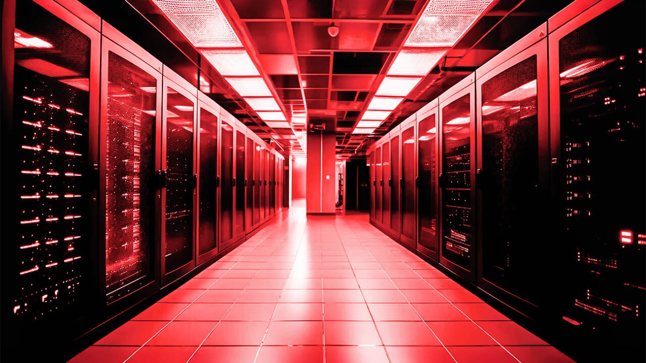 Een rood verlicht datacenter dat de macht en invloed van Big Tech symboliseert in een geopolitiek slagveld.