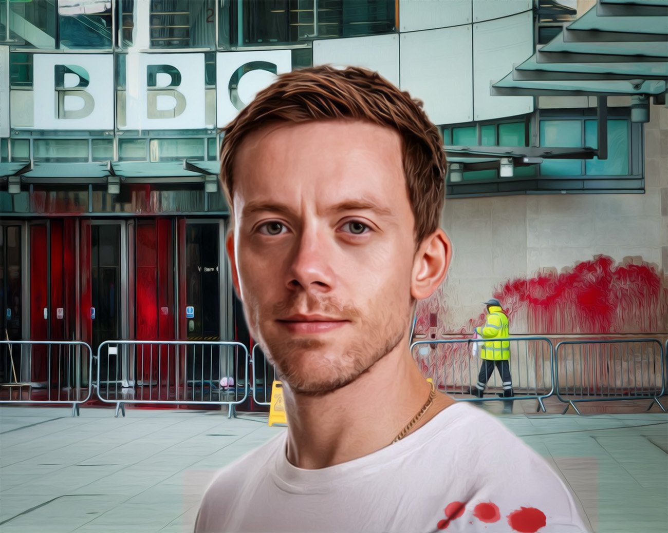 Journalist Owen Jones voor het BBC-gebouw, waar een schoonmaker rode verf verwijdert, symbool voor protest tegen de verslaggeving over Gaza.