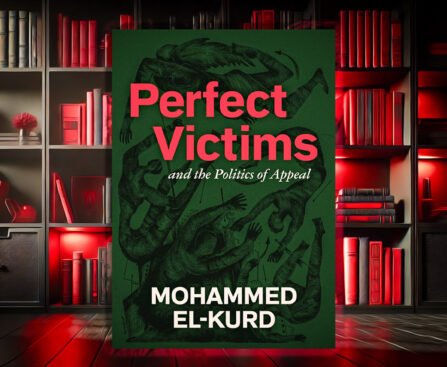 Boekcover van Perfect Victims: And the Politics of Appeal van Mohammed El-Kurd, met rode en groene kleuren in een boekenplankomgeving.