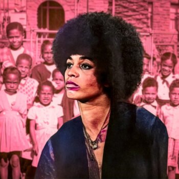 Portret van Angela Davis voor een achtergrond met zwarte kinderen, bij een essay over abortus, anticonceptie, eugenetica en reproductive justice.