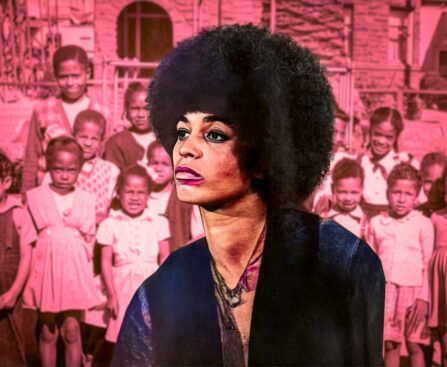 Portret van Angela Davis voor een achtergrond met zwarte kinderen, bij een essay over abortus, anticonceptie, eugenetica en reproductive justice.