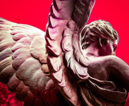 Gebogen gevleugelde figuur die de last van vrijheid en verantwoordelijkheid verbeeldt.