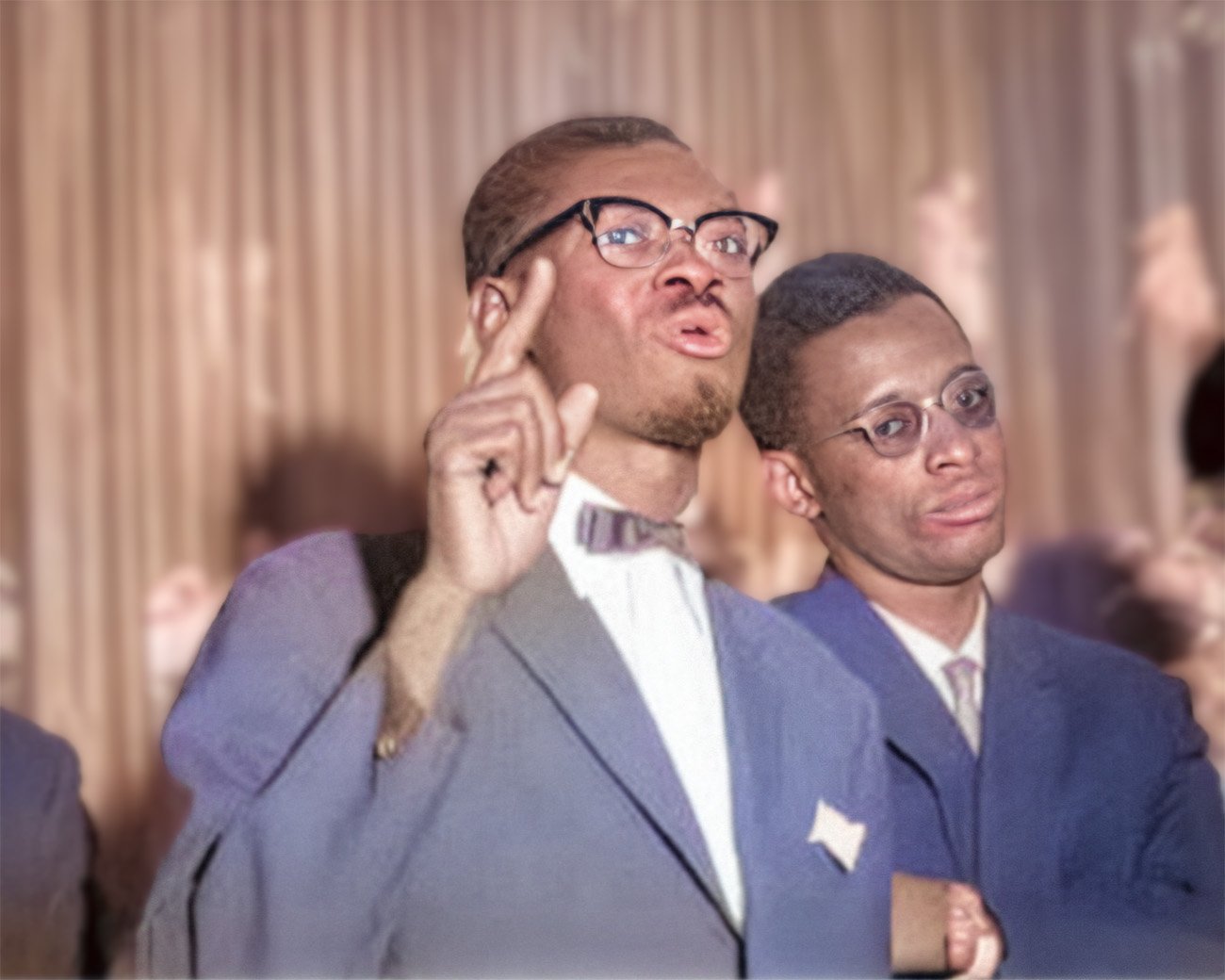 Patrice Lumumba spreekt tijdens een bijeenkomst in Congo in 1960